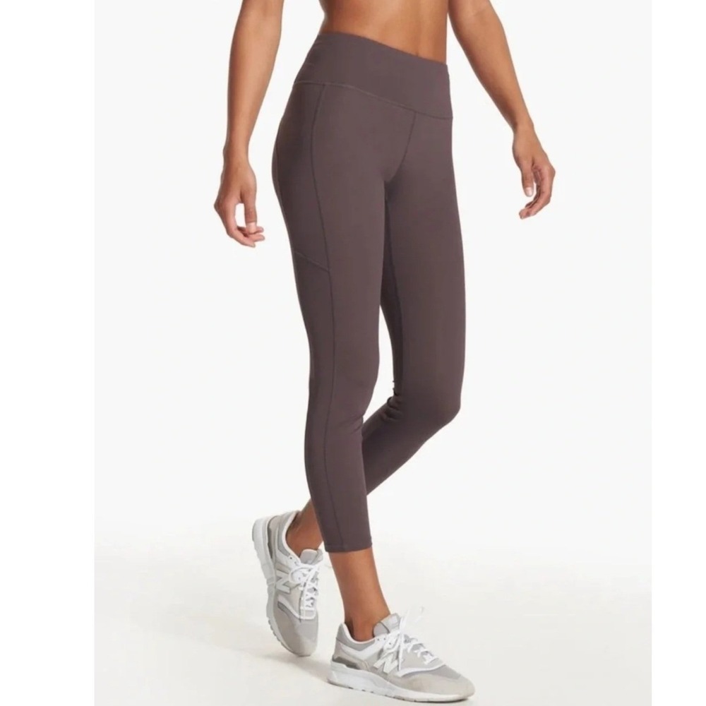 Vuori Stride Pocket Legging Women M Purple Plum High Rise 7/8 Ankle Yoga Run